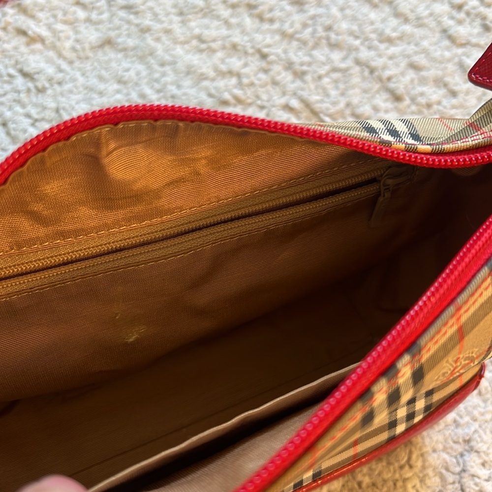 Burberry Canvas Nova Check Shoulder Bag - Picture 13 of 16